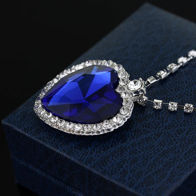 Collier Cœur de l’Océan – Titanic | Réplique Bijou Collector
